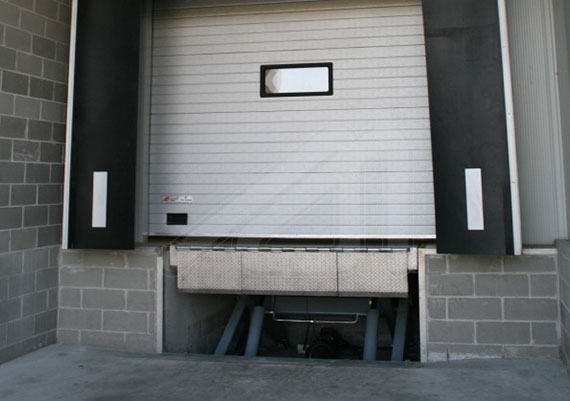 Mesa elevadora de muelle de carga