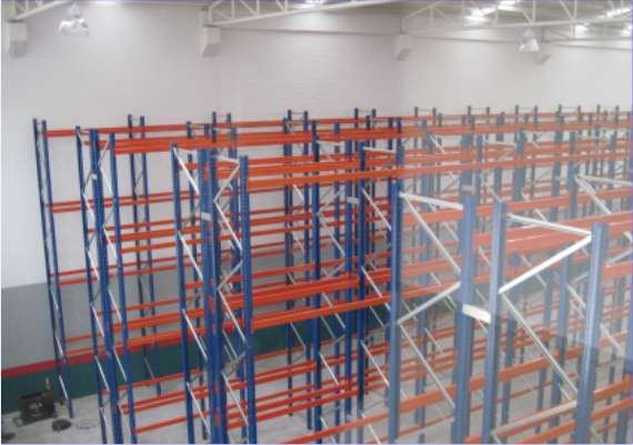 Estanteria selectiva supercarga o pesada